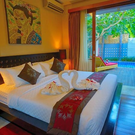 Villa Travis Seminyak Esterno foto