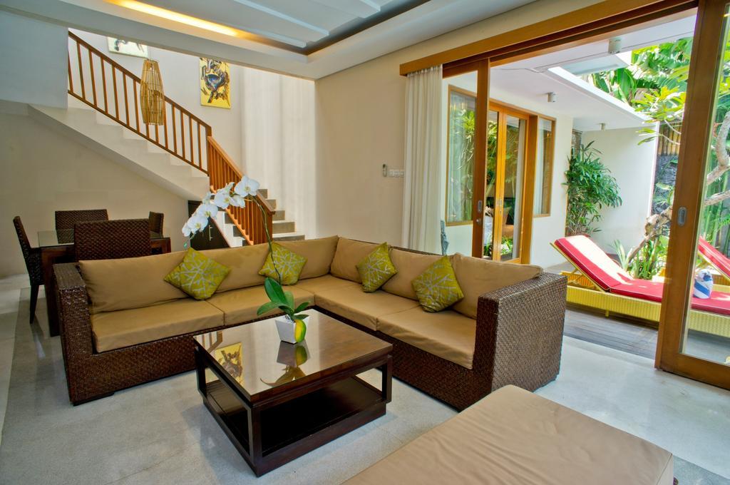 Villa Travis Seminyak Esterno foto