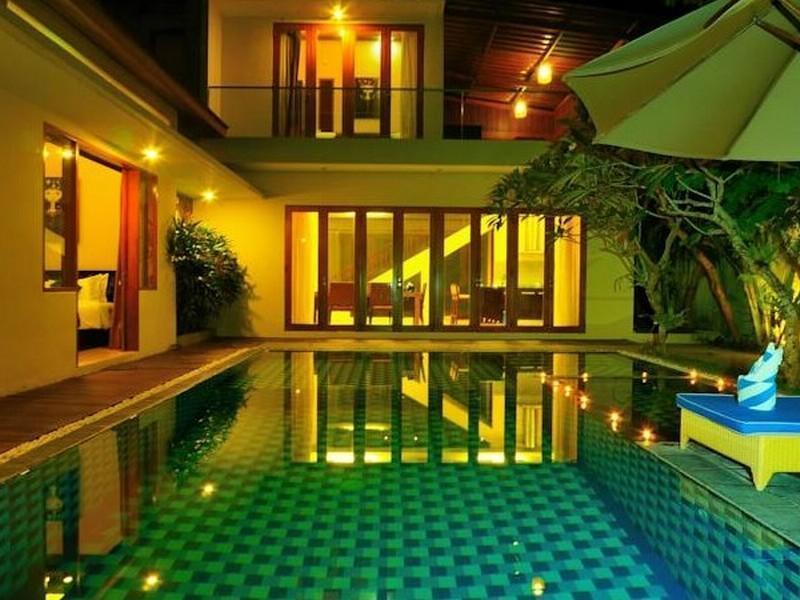 Villa Travis Seminyak Esterno foto