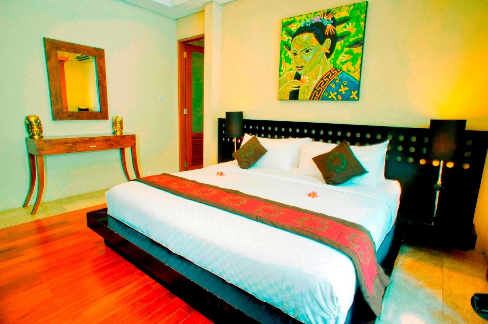 Villa Travis Seminyak Esterno foto