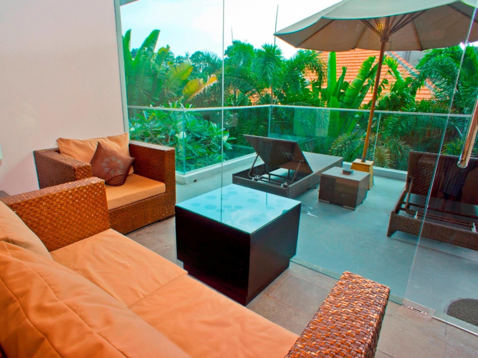 Villa Travis Seminyak Esterno foto